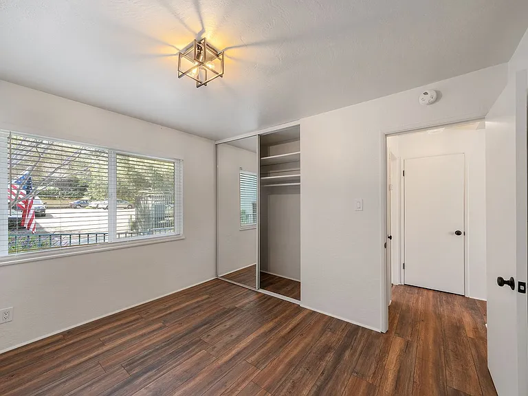 8 Whitmore Place #1 - 2 bedroom | 1 bathroom | Lower unit — Photo 13