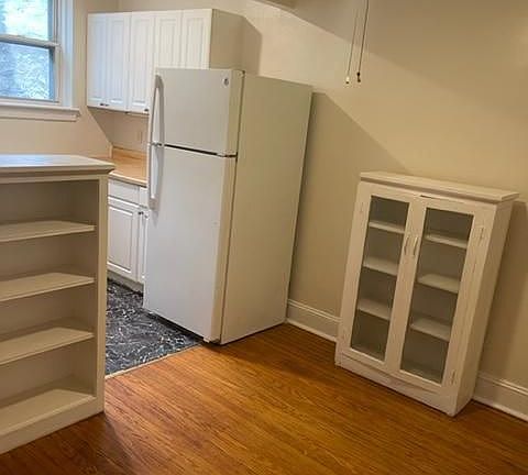 5th image of 1655 Harrison St #B3