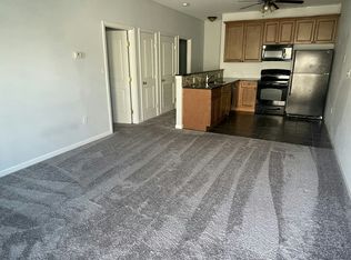 318 W Main St #4, Birdsboro, PA 19508