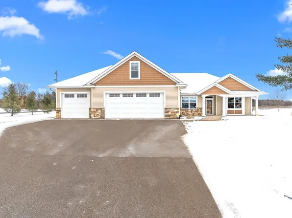 39193 Everett Ave, North Branch, MN 55056