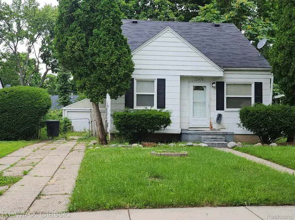 20531 Salem St, Detroit, MI 48219