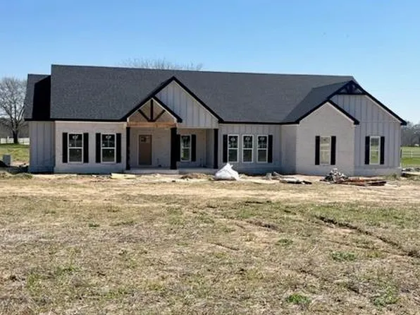 885 County Road 9, Headland, AL 36345