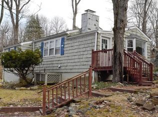 46 Oak Tree Ln, Sparta, NJ 07871