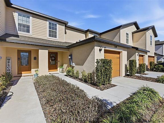 2nd image of 1675 Wynford Cir