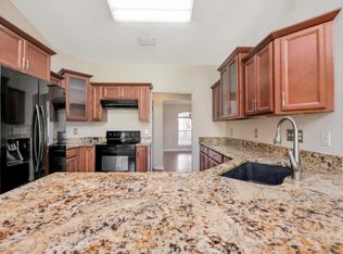 8215 Branston Dr, Navarre, FL 32566