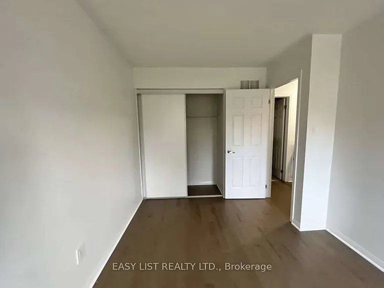 450 Cavanagh Ln — Photo 8