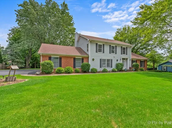 2N445 Beith Rd, Elburn, IL 60119