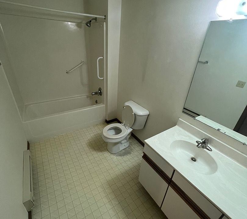 201 3rd Ave 201 3rd Ave Monroe WI Zillow