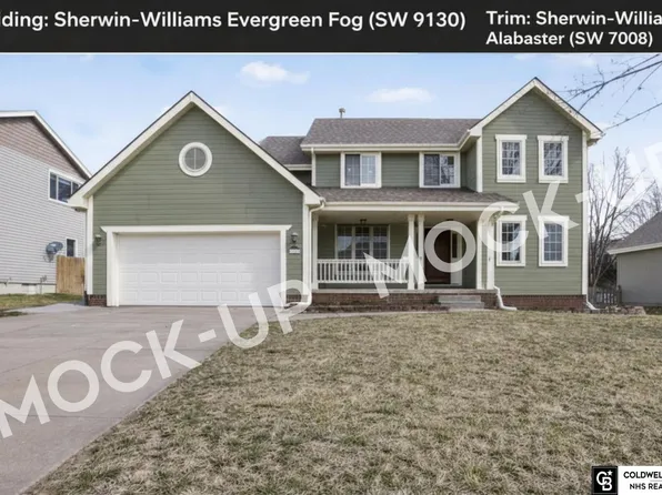 1914 Franklin Dr, Papillion, NE 68133
