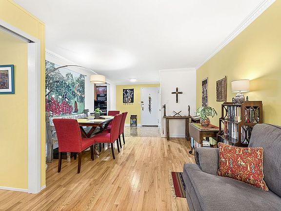 3rd image of 3731 73rd St APT 1L