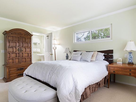 5th image of 204 Mockingbird Circle