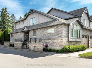 55 Harrison St #11, Stratford, ON N5A0A4