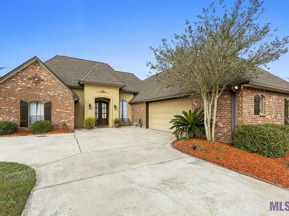 1st image of 38569 Alderly Ln