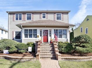 125 S Yale Ave, Villa Park, IL