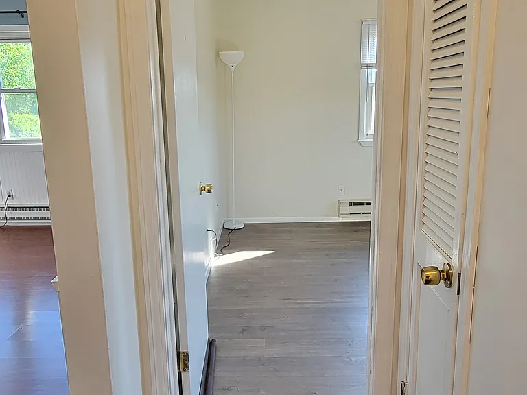 45 Donna Dr #C8 — Photo 11