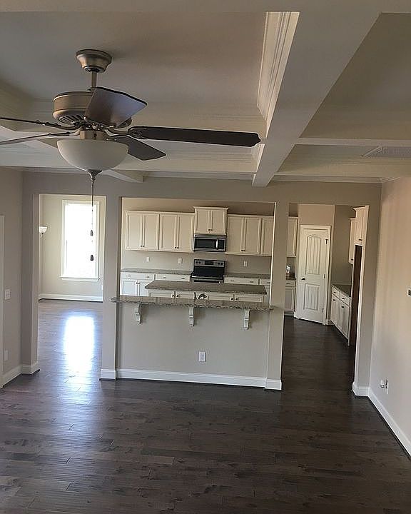 2nd image of 719 Antler Dr