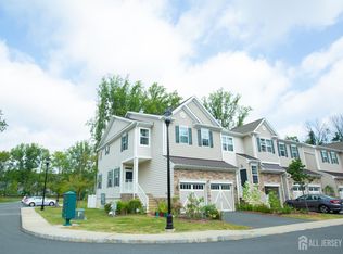 101 Pearce Ln, Monmouth Junction, NJ 08852