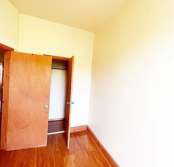 624 Willoughby Ave #3 — Photo 4