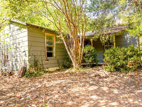 3rd image of 2832 Milam St
