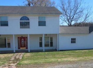 178 W 1st St, Perryville, KY 40468