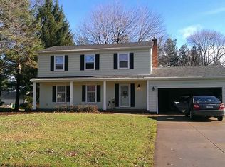 576 Timothy Dr, Tallmadge, OH