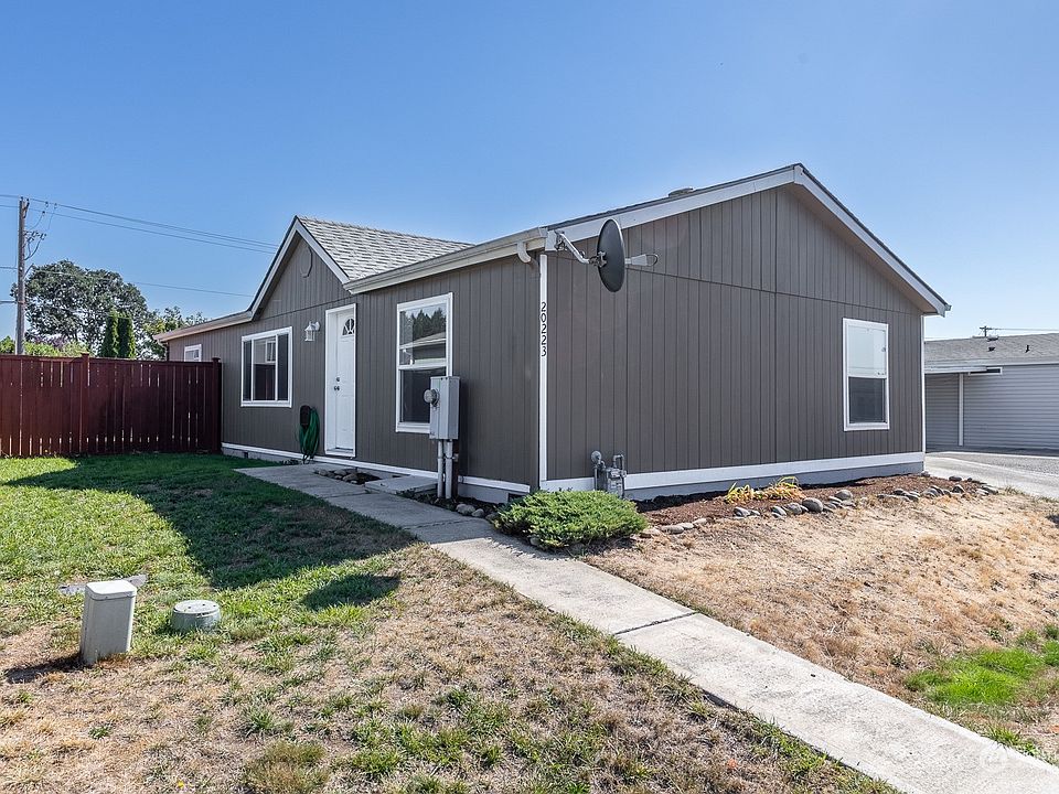1st image of 20223 77th Avenue Ct E