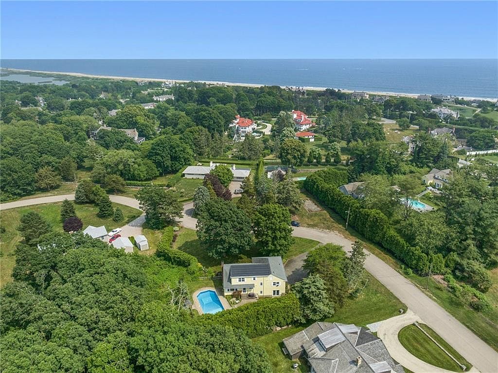 21 Glen Way, Westerly, RI 02891 Zillow