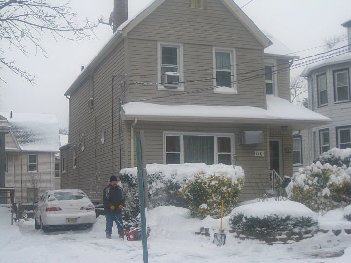 2nd image of 110 Bergen Ave