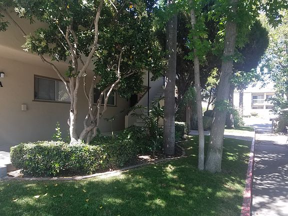 4th image of 7932 La Mesa Blvd APT L