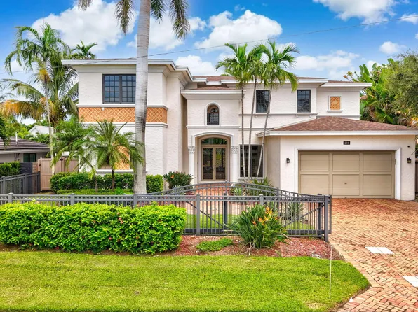 260 NE Wavecrest Ct, Boca Raton, FL 33432