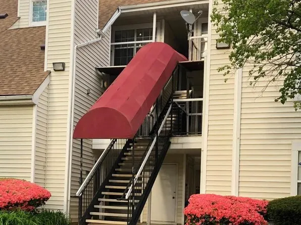 1013 Summerglen Ct #203, Bowie, MD 20721