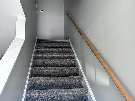 3rd image of 200 W Sewell St #200B