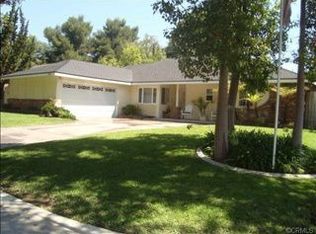1704 Shamrock Ave, Upland, CA 91784