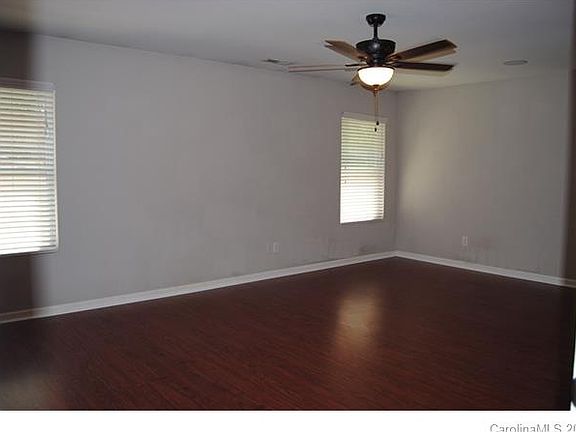 4th image of 2516 Blue Moss Dr