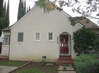 2615 Land Park Dr, Sacramento, CA 95818