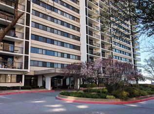 12550 Lake Ave APT 209, Lakewood, OH 44107
