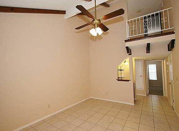 4th image of 3116 Voss Dr APT C