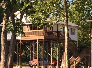 15727 Coon Creek Rd, Fieldon, IL 62031