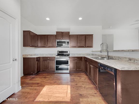 2nd image of 38267 W LA PAZ Street