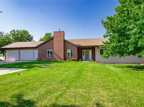 607 E Townline St, Creston, IA 50801