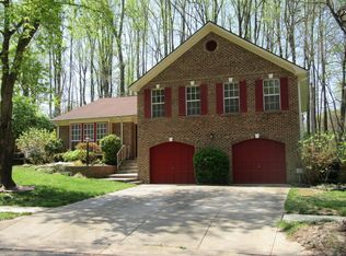 12203 Guinevere Rd, Glenn Dale, MD 20769