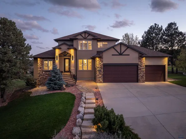 6407 Muirfield Dr, Rapid City, SD 57702