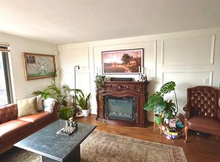 1105 Spring St APT 809, Seattle, WA 98104