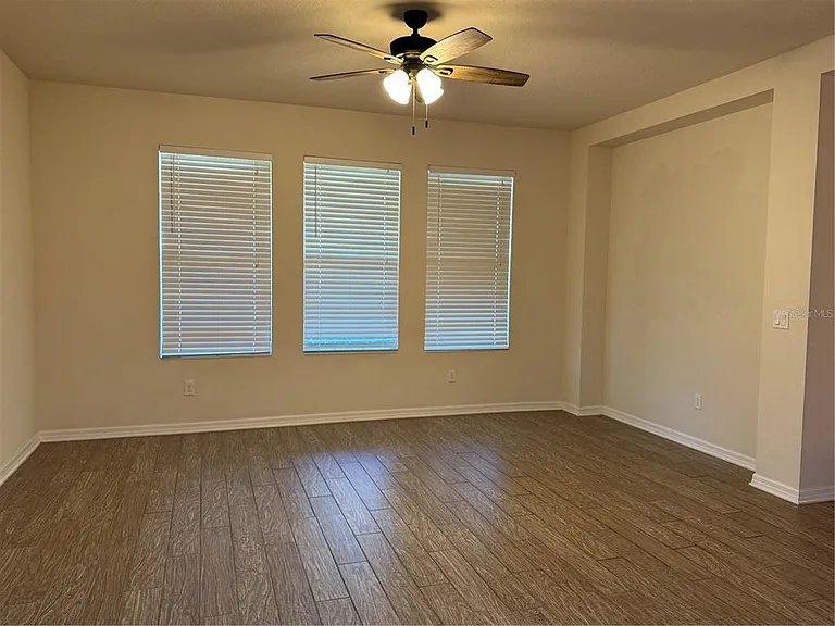 5923 Cypress Hill Rd — Photo 7