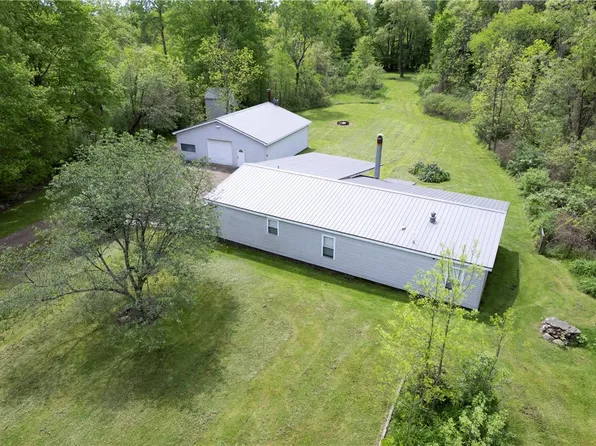 9133 S Watson Run Rd, Meadville, PA 16335