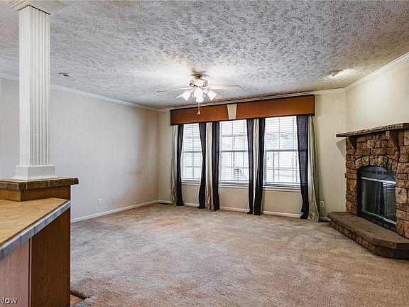 5th image of 4304 Stella St