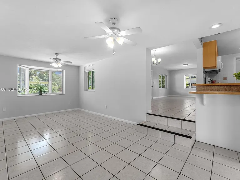 6130 SW 47th St — Photo 12