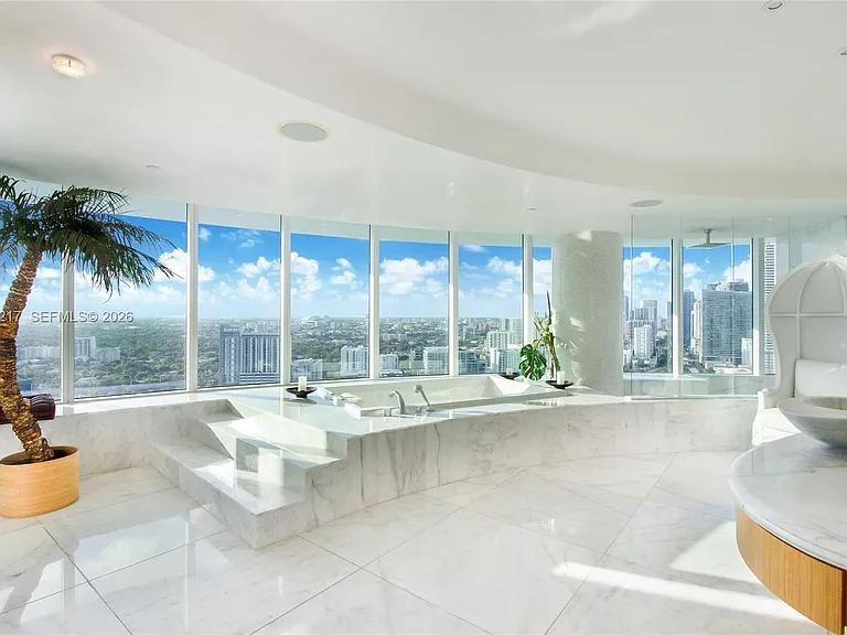 1643 Brickell Ave #2902 — Photo 18