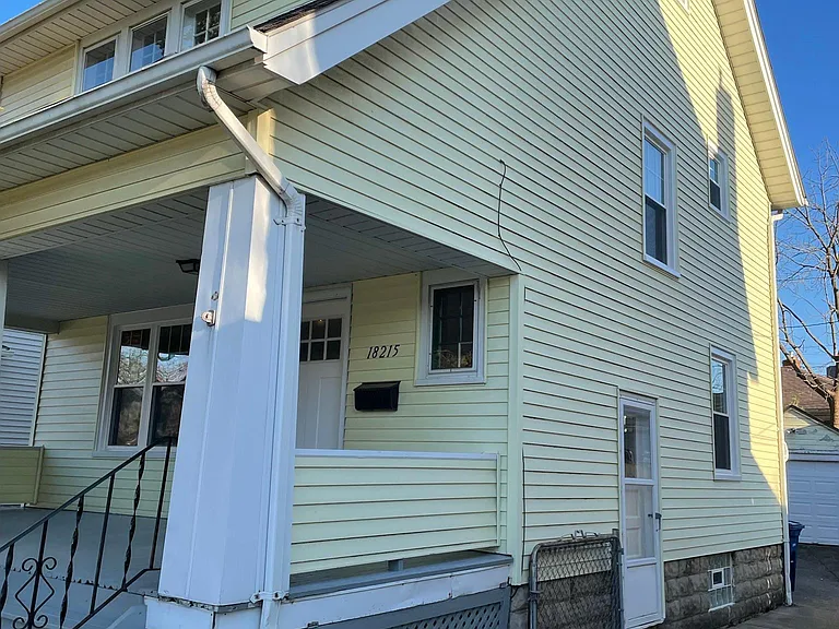 18215 Owego Ct — Photo 2