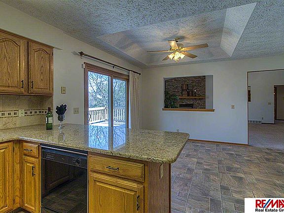5th image of 14425 S 35th St